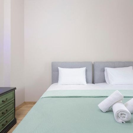 Joene Vintage Apartment Tesalonika Bagian luar foto