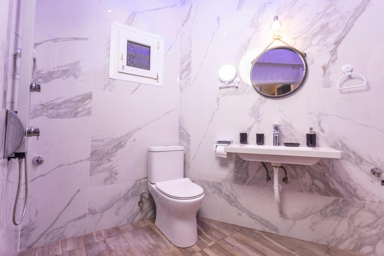 Joene Vintage Apartment Tesalonika Bagian luar foto