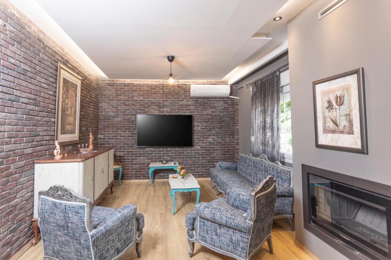 Joene Vintage Apartment Tesalonika Bagian luar foto